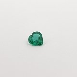 0.81 ct Heart Green Natural Emerald