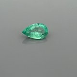 1.49 ct Pear Green Natural Emerald