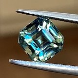 2.97 ct Emerald Green Natural Sapphire
