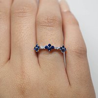 Clover Ring with Diamond 0.06ct & Sapphire 0.56ct Total Weight