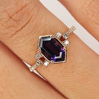 Preset Ring with Natural diamonds and Amethyst