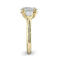 Dalia 3 Stones Pear