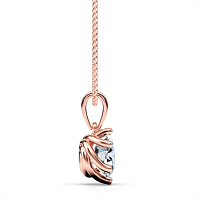 Rene Claw Set Pendant