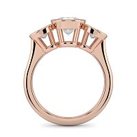 Selena 3 Stones Oval