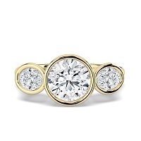 Selena 3 Stones Oval