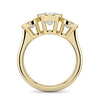 Selena 3 Stones Oval