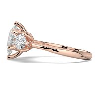Tulip 3 Stones Oval
