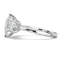Tulip 3 Stones Oval