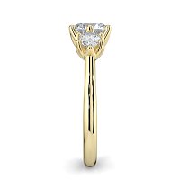 Tulip 3 Stones Pear
