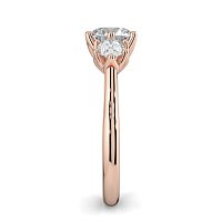 Tulip 3 Stones Oval