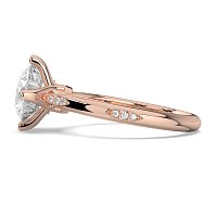 Tulip with Leaf-Shaped Beads Side Stones