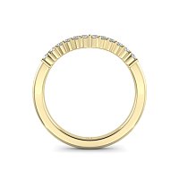 Split V-Shaped Claw Set Wedding Ring