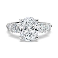 Cara Side Stones with 4 Accent Diamonds