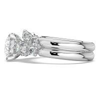 Cara Side Stones with 4 Accent Diamonds