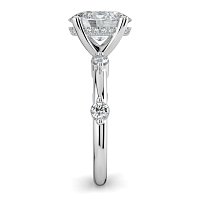 Ariel with Round Prong-Set on Band