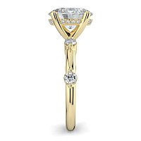 Ariel with Round Prong-Set on Band