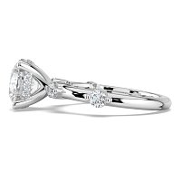 Ariel with Round Prong-Set on Band