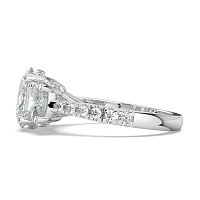 Dalia 3 Stones with Diamonds on Band