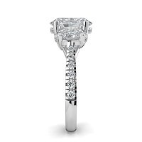 Dalia 3 Stones with Diamonds on Band