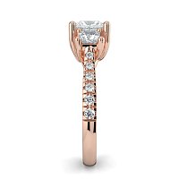 Dalia 3 Stones with Diamonds on Band