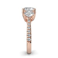 Dalia 3 Stones with Diamonds on Band