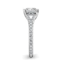 Dalia with Diamonds on Split Band