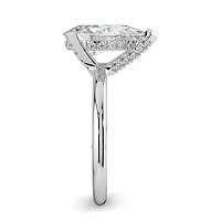 Ariel 4 Claws with Diamonds on prongs