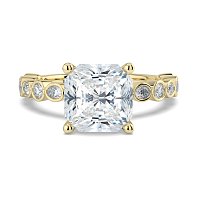 Cara 4 Claws with Oval and Round Diamonds on Band