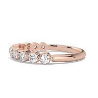 Stacker Ring with Shared Claws Diamonds of 0.50cts