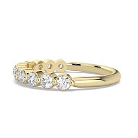 Stacker Ring with Shared Claws Diamonds of 0.50cts