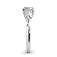 Dalia 3 Stones Oval