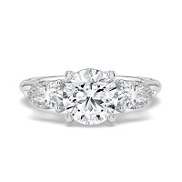 Dalia 3 Stones Oval
