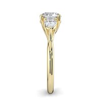 Dalia 3 Stones Oval