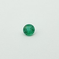 0.32 ct Round Green Natural Emerald
