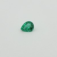 0.28 ct Pear Green Natural Emerald