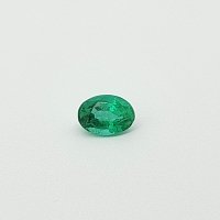 0.71 ct Oval Green Natural Emerald