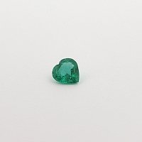 0.81 ct Heart Green Natural Emerald