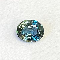 1.52 ct Oval Green Natural Sapphire
