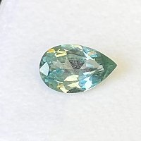 1.23 ct Pear Green Natural Sapphire