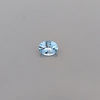 1.62 ct Oval Blue Natural Aquamarine