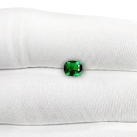 1.34 ct Cushion Green Natural Emerald