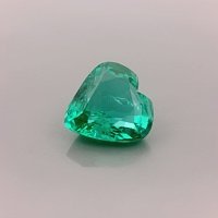 2.35 ct Heart Green Natural Emerald