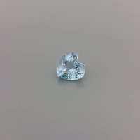 0.44 ct Heart Blue Natural Aquamarine