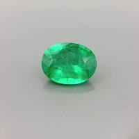 1.34 ct Oval Green Natural Emerald