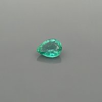 1.16 ct Pear Green Natural Emerald