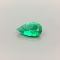 0.93 ct Pear Green Natural Emerald
