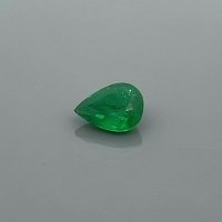 0.96 ct Pear Green Natural Emerald