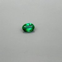 0.62 ct Oval Green Natural Emerald
