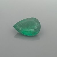 5.23 ct Pear Green Natural Emerald