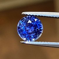 1.85 ct Round Blue Natural Sapphire
